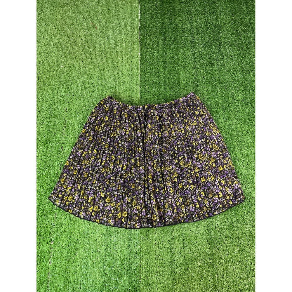 Material Girl Floral Pleated Mini Skirt Purple Yellow Black Ditsy Print‎ Medium